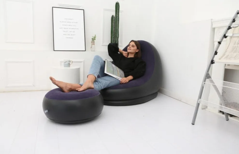 Sofa Inflable con Puff